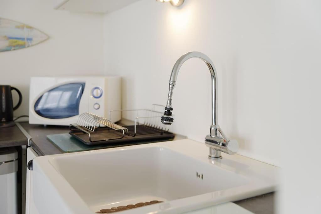 Apartment Super T2 Climatise Avec Balcon A Pied Catalan
