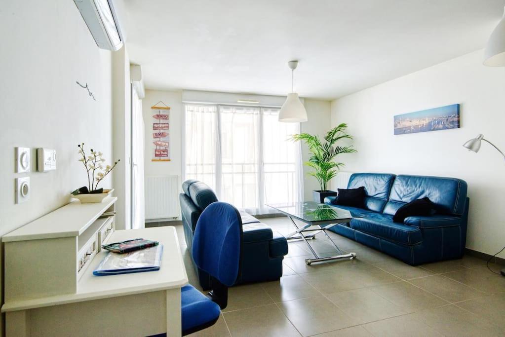 Super T2 Climatise Avec Balcon A Pied Catalan Apartment